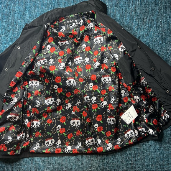 Rip n Dip Dead Roses Skeleton Jacket in Black - Picture 6 of 9
